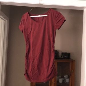 Burgundy Short-Sleeve Maternity Shirt